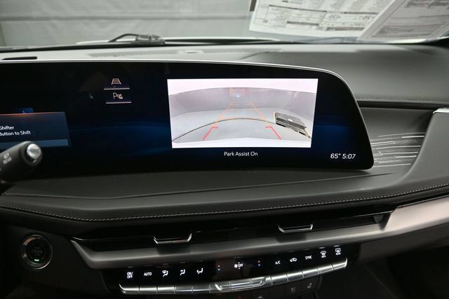 Certified 2024 Cadillac XT4 Premium Luxury AWD/4WD image 33