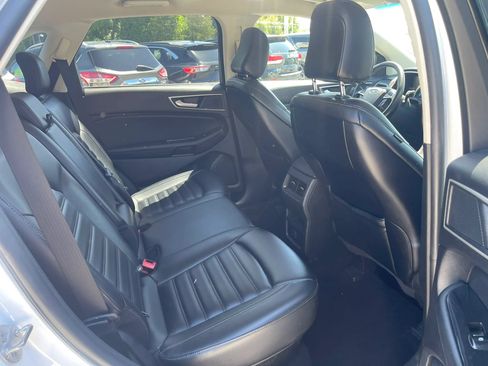 Used 2020 Ford Edge SEL AWD/4WD image 6