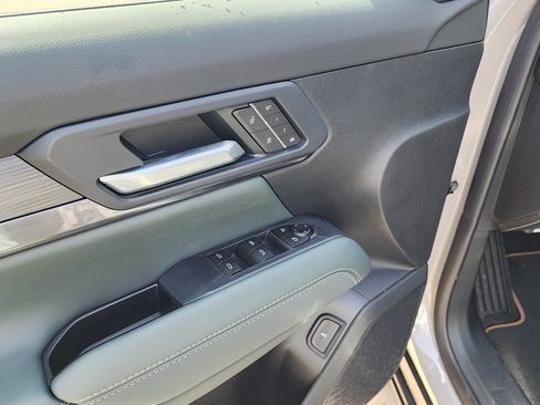 New 2026 GMC Terrain AT4 image 14