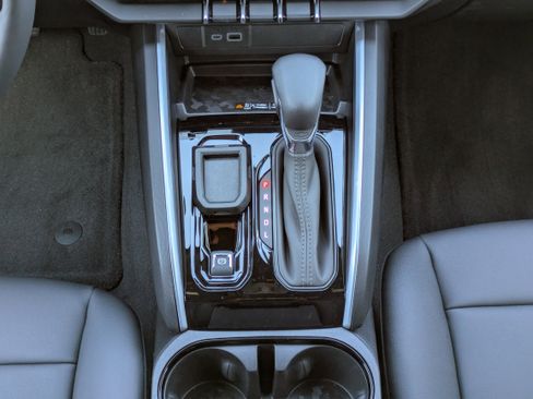 New 2025 Chevrolet Colorado W/T w/ WT Convenience Package II image 6