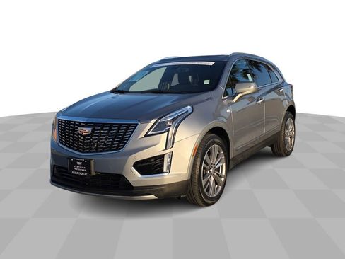 Used 2025 Cadillac XT5 Premium Luxury image 1