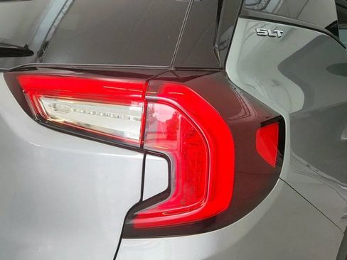 Used 2024 GMC Terrain SLT AWD/4WD image 39
