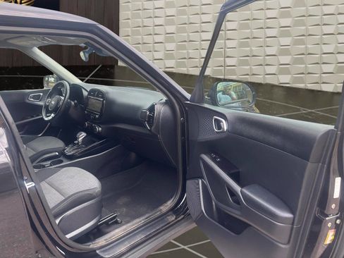 Used 2020 Kia Soul EX FWD image 12