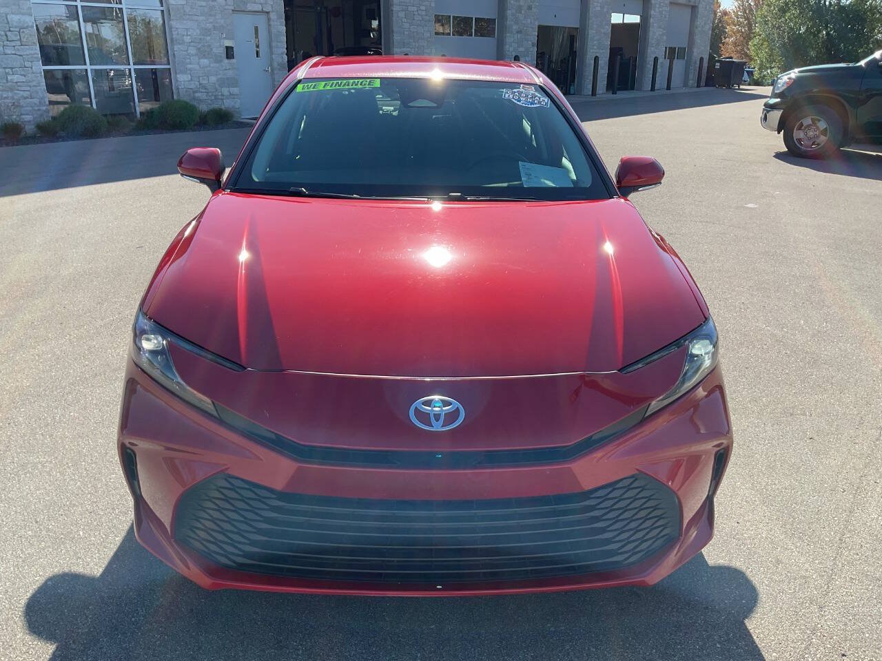 Used 2025 Toyota Camry LE FWD image 12