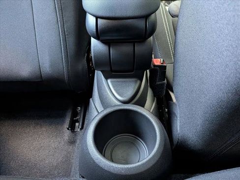 Used 2021 MINI Cooper S w/ 6.5" Touchscreen Package image 21