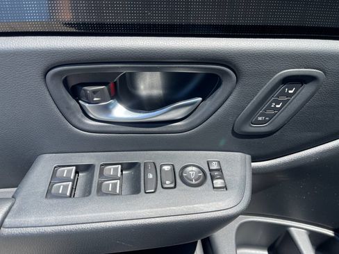Used 2023 Honda Pilot Elite image 13