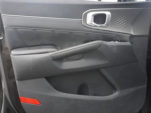 Used 2023 Kia Sorento SX FWD image 25
