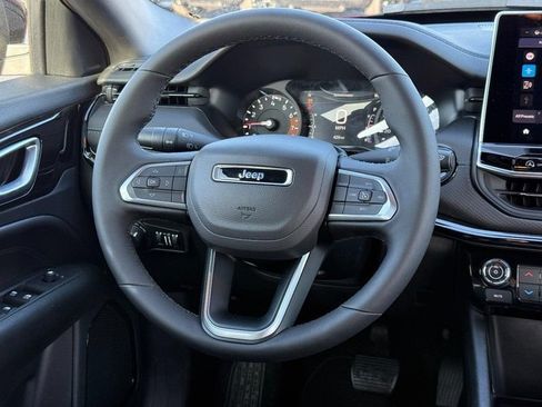 New 2026 Jeep Compass Latitude AWD/4WD image 8