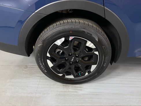 New 2026 Kia Sorento S FWD image 11