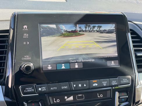 Certified 2023 Honda Odyssey EX-L image 8