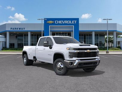 New 2026 Chevrolet Silverado 3500 LT