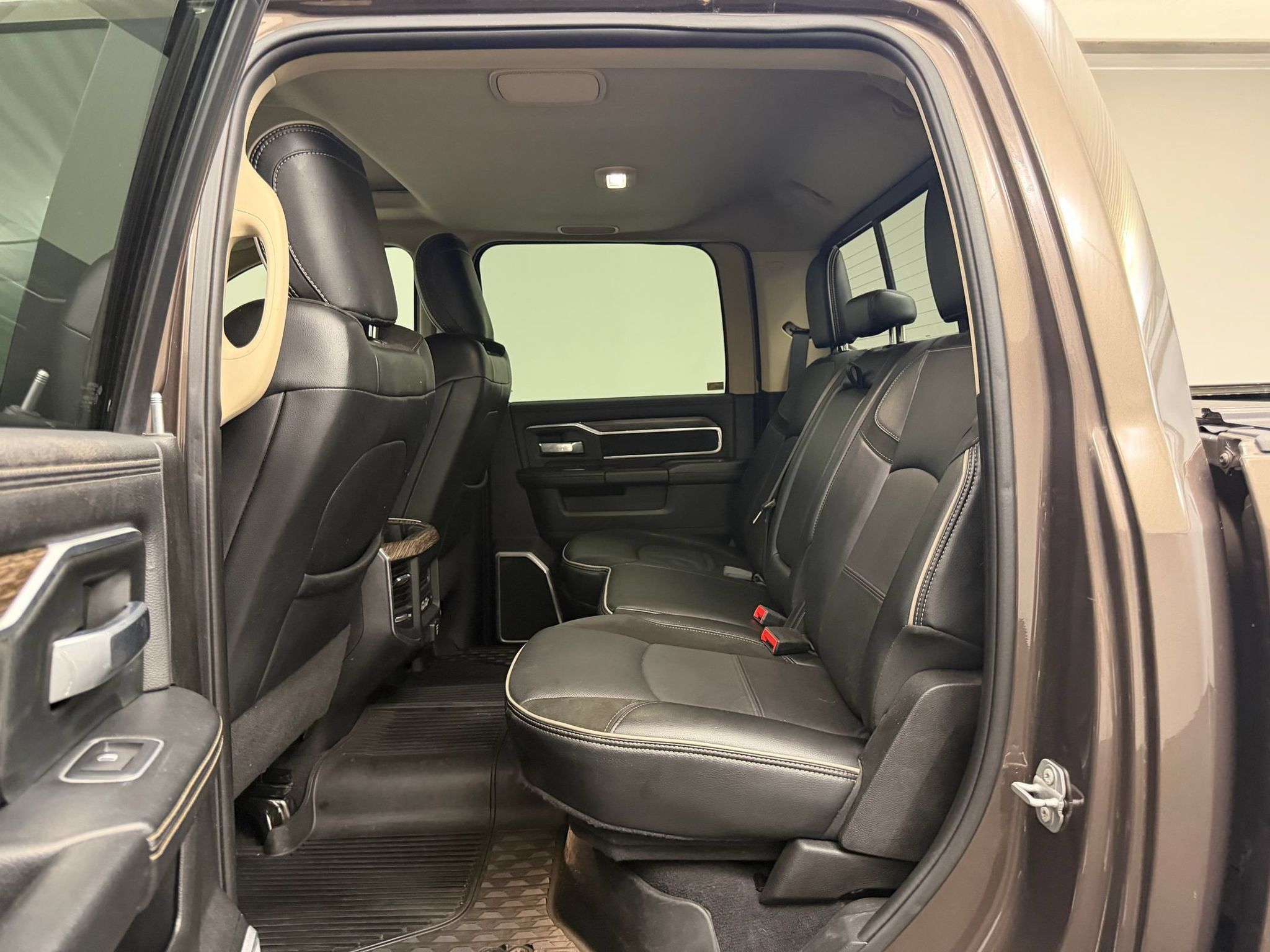 Used 2020 RAM 2500 Laramie AWD/4WD image 22