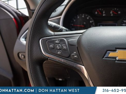 Used 2024 Chevrolet Malibu LT FWD image 15