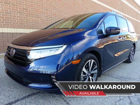 Used 2024 Honda Odyssey Touring image 1