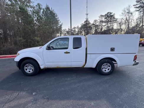 Used 2012 Nissan Frontier S w/ S Preferred Pkg RWD image 2