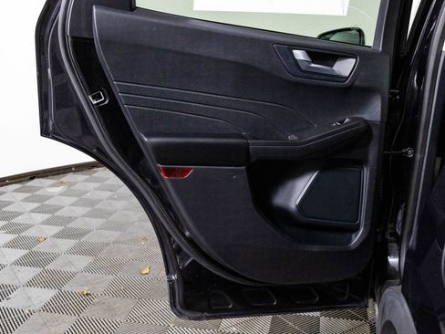 Used 2021 Ford Escape SE w/ Convenience Package image 36