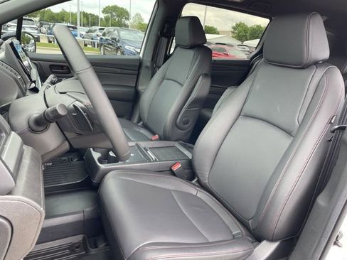 Certified 2026 Honda Odyssey Sport-L image 25