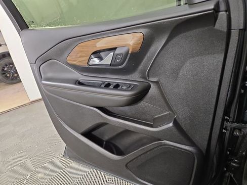 Used 2020 GMC Terrain SLE w/ Driver Convenience Package image 29