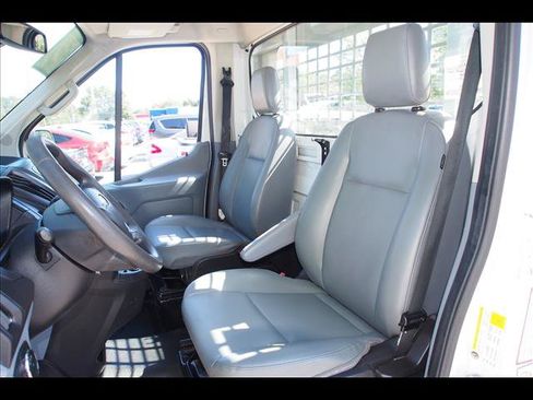 Used 2018 Ford Transit 250 138 image 15