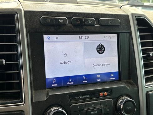 Used 2020 Ford F350 Lariat w/ Chrome Package AWD/4WD image 9