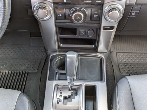 Used 2021 Toyota 4Runner SR5 Premium w/ Moonroof Package RWD image 23