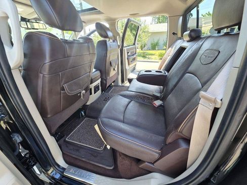 Used 2014 RAM 1500 Laramie Longhorn w/ Convenience Group AWD/4WD image 18