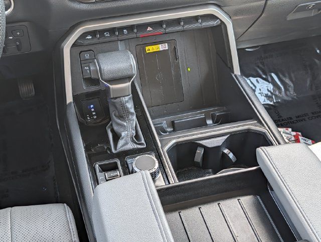 Used 2024 Toyota Tundra Limited AWD/4WD image 14