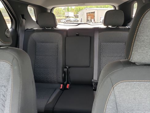 Used 2022 Chevrolet Equinox LT w/ Driver Convenience Package image 31