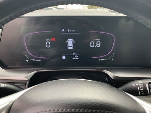 Used 2023 Kia Telluride S image 19