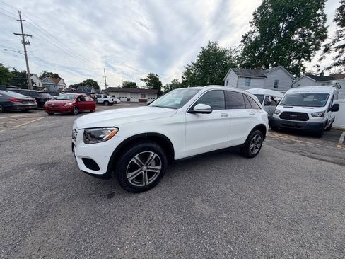 Used 2018 Mercedes-Benz GLC 300 image 44