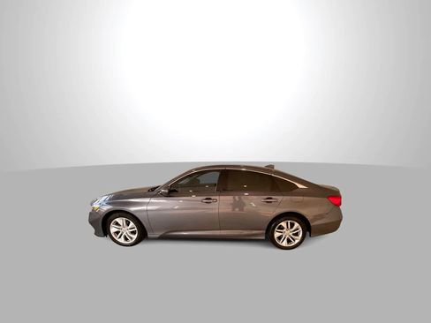 Used 2019 Honda Accord LX image 5