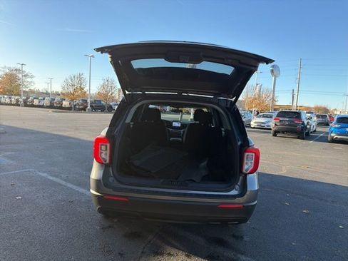 Certified 2022 Ford Explorer XLT image 11