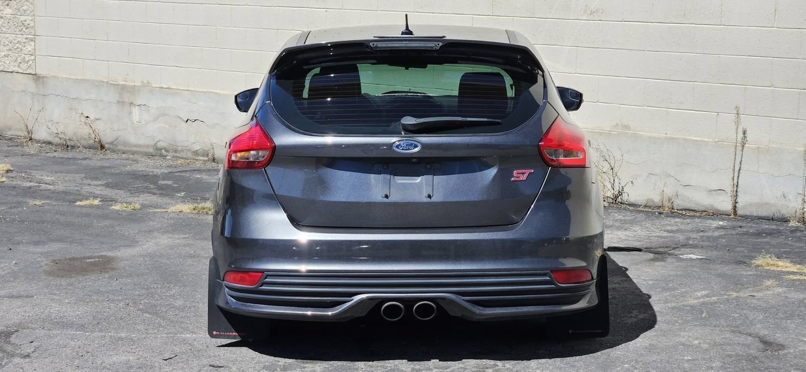 Used 2017 Ford Focus ST w/ Equipment Group 401A FWD image 4