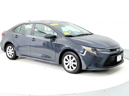 Certified 2025 Toyota Corolla LE w/ Convenience Package FWD image 7