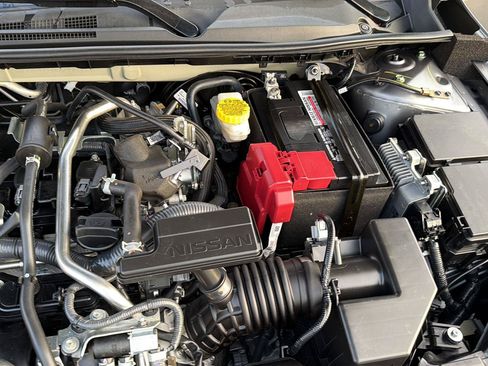 Used 2024 Nissan Sentra SR FWD image 35