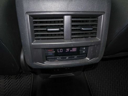 Certified 2023 Volkswagen Atlas SE AWD/4WD image 18