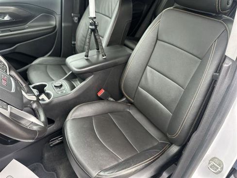 Certified 2021 GMC Terrain SLT FWD image 13