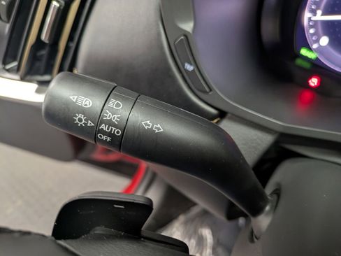 Used 2025 MAZDA CX-90 3.3 Turbo w/ Premium Plus Pkg image 17