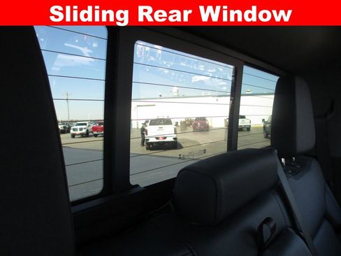 Used 2025 GMC Sierra 3500 SLT w/ SLT Premium Package AWD/4WD image 29