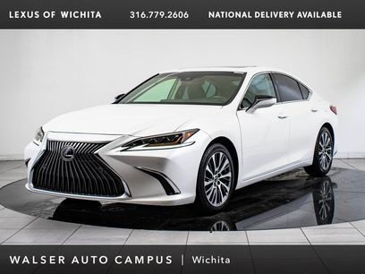 Certified 2019 Lexus ES 350 w/ Accessory Package 2