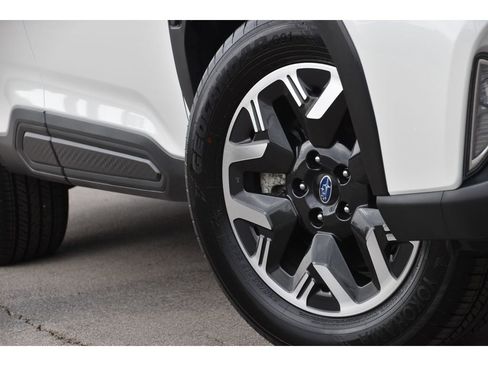 Used 2026 Subaru Forester Premium AWD/4WD image 11