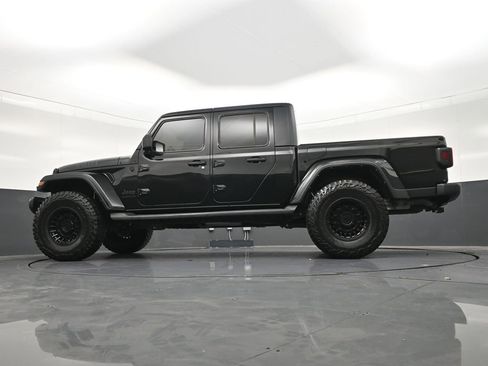 Used 2021 Jeep Gladiator Sport AWD/4WD image 26
