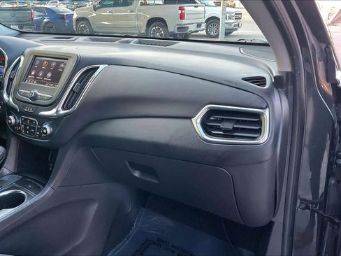 Used 2023 Chevrolet Equinox LT image 17