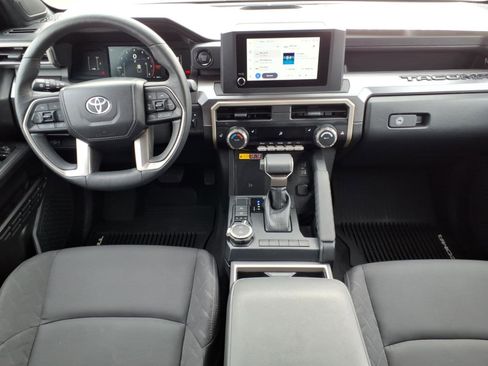 Certified 2025 Toyota Tacoma SR5 image 11