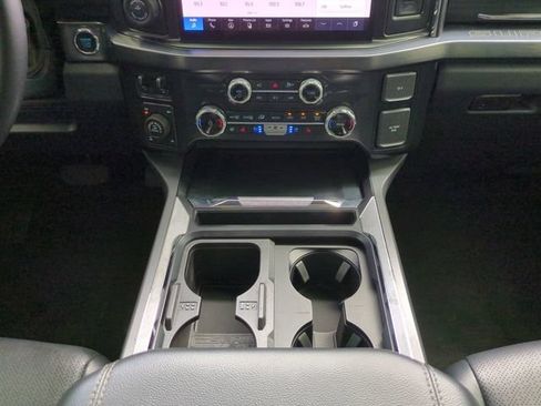Certified 2025 Ford F250 Lariat w/ Lariat Ultimate Package AWD/4WD image 19