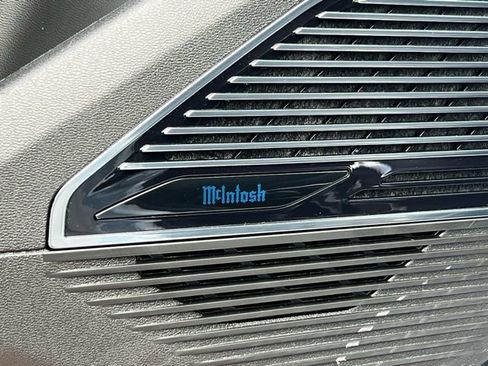 Used 2024 Jeep Wagoneer Launch Edition image 32