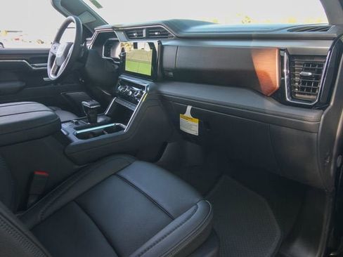 New 2026 GMC Sierra 1500 Denali AWD/4WD image 25