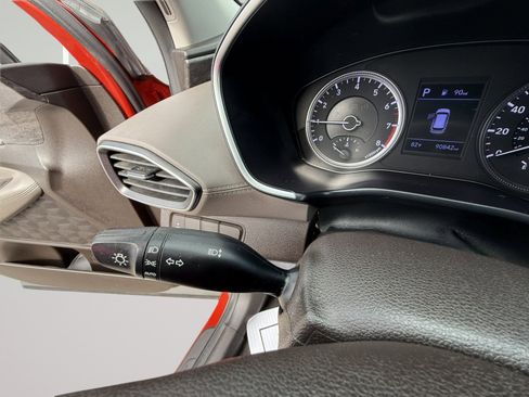 Used 2020 Hyundai Santa Fe SE w/ Cargo Package image 23