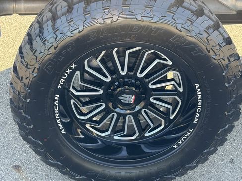 Used 2024 Ford F150 XLT w/ Mobile Office Package image 15