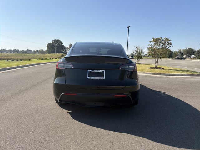 Used 2023 Tesla Model Y Long Range AWD/4WD image 4